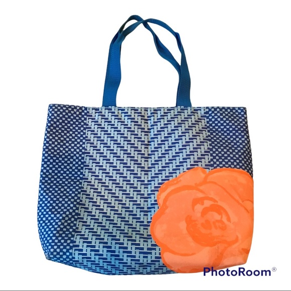 Lancome Handbags - ⭐️NEW Lancôme Beach Tote Bag⭐️